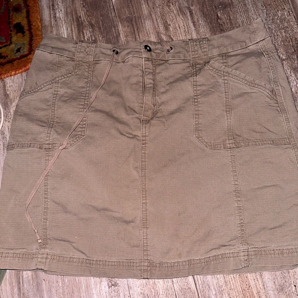 Christopher & Banks, cotton skorts size 14